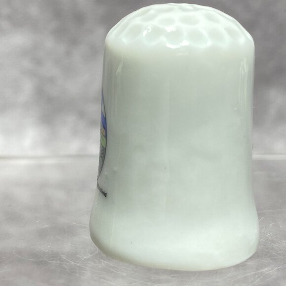 Wisconsin Souvenir Porcelain Thimble With Farm Scene Design Sewing Collectible - Picture 3 of 10